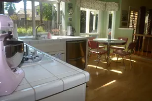 8392 Red Fox Way, Elk Grove, CA 95758 - Photo 15