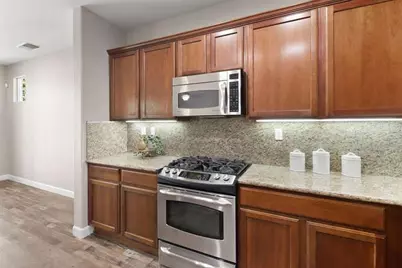 8013 Solomon Drive, Elk Grove, CA 95757 - Photo 15