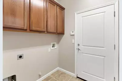 8013 Solomon Drive, Elk Grove, CA 95757 - Photo 31