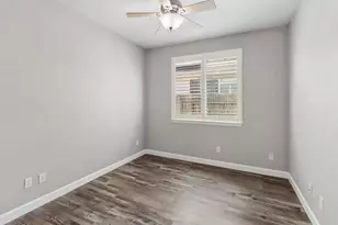 8013 Solomon Dr, Elk Grove, CA 95757 - Photo 25