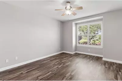 8013 Solomon Drive, Elk Grove, CA 95757 - Photo 19
