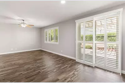 8013 Solomon Drive, Elk Grove, CA 95757 - Photo 17