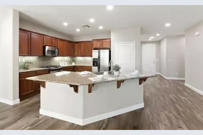 8013 Solomon Drive, Elk Grove, CA 95757 - Photo 13
