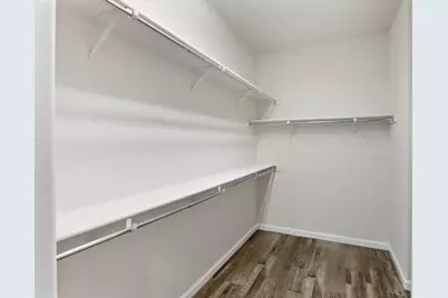 8013 Solomon Drive, Elk Grove, CA 95757 - Photo 23