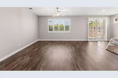 8013 Solomon Drive, Elk Grove, CA 95757 - Photo 7