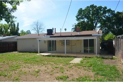 5729 Mascot Avenue, Sacramento, CA 95824 - Photo 23