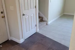 5935 Bamford Dr, Sacramento, CA 95823 - Photo 9