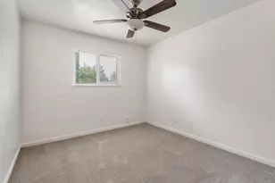 4044 Knoll Top Ct Ct, Carmichael, CA 95608 - Photo 17