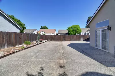 6813 Desta Court, Elk Grove, CA 95758 - Photo 41