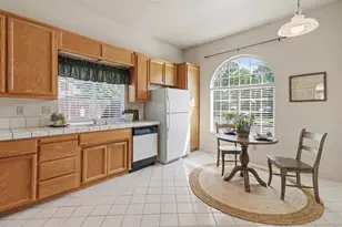 6813 Desta Ct, Elk Grove, CA 95758 - Photo 17