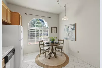 6813 Desta Court, Elk Grove, CA 95758 - Photo 19