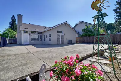 6813 Desta Court, Elk Grove, CA 95758 - Photo 5