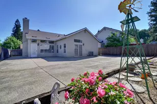 6813 Desta Ct, Elk Grove, CA 95758 - Photo 5