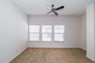3301 N Park Dr, Sacramento, CA 95835 - Photo 17
