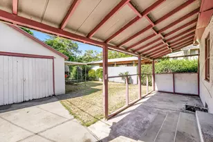 1932 Larkin Way Way, Sacramento, CA 95818 - Photo 17