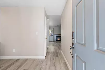 613 Hillstock Court, Patterson, CA 95363 - Photo 9