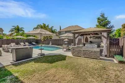 17621 Wheat Field Street, Lathrop, CA 95330 - Photo 31