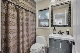 17621 Wheat Field St, Lathrop, CA 95330 - Photo 17