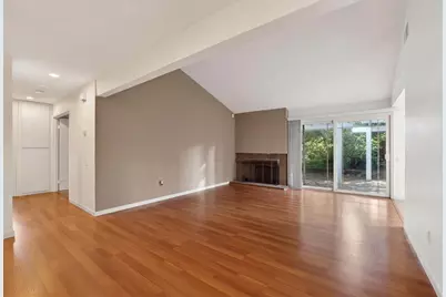 2744 Catania Way, Sacramento, CA 95826 - Photo 7