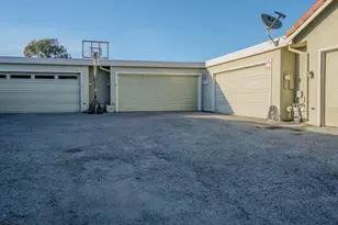 161 Crestview Ct, Watsonville, CA 95076 - Photo 27