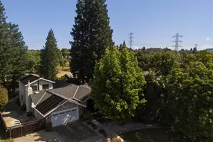 226 Bittercreek Dr, Folsom, CA 95630 - Photo 41