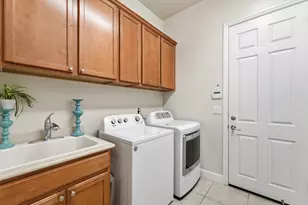 2159 Knollwood Ct, Manteca, CA 95336 - Photo 41