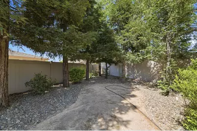 2159 Knollwood Court, Manteca, CA 95336 - Photo 47