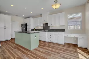 828 W Simplicidad St, Mountain House, CA 95391 - Photo 21