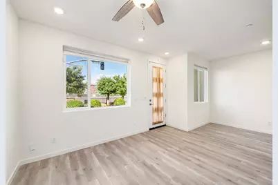 3790 E Commerce Way, Sacramento, CA 95834 - Photo 9