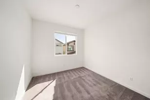 3790 E Commerce Way, Sacramento, CA 95834 - Photo 27