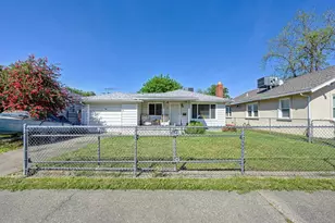 336 B St, Roseville, CA 95678 - Photo 3