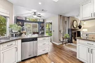 9362 Savin Pl, Elk Grove, CA 95624 - Photo 23