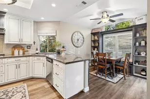 9362 Savin Pl, Elk Grove, CA 95624 - Photo 25