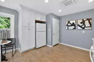 2321 Howe Ave, Sacramento, CA 95825 - Photo 11