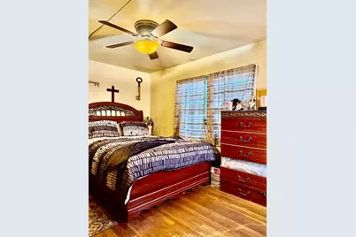 1215 Kingsley Avenue, Stockton, CA 95203 - Photo 13