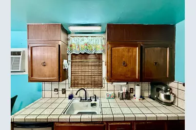 1215 Kingsley Avenue, Stockton, CA 95203 - Photo 11