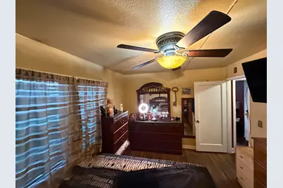 1215 Kingsley Avenue, Stockton, CA 95203 - Photo 13