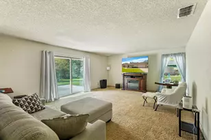 8460 Bonita Downs Dr, Fair Oaks, CA 95628 - Photo 19