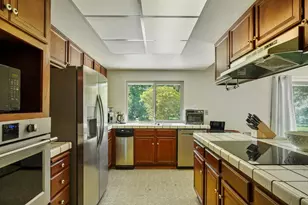 8460 Bonita Downs Dr, Fair Oaks, CA 95628 - Photo 23