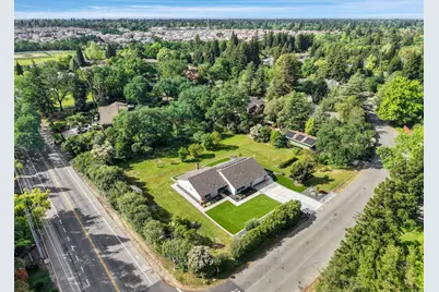 8460 Bonita Downs Drive, Fair Oaks, CA 95628 - Photo 3