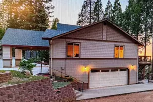 19015 E Pine Dr, Pioneer, CA 95666 - Photo 9