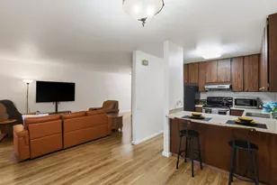 640 Woodside Sierra, Sacramento, CA 95825 - Photo 13