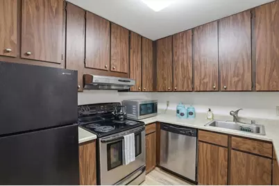 640 Woodside Sierra #3, Sacramento, CA 95825 - Photo 15