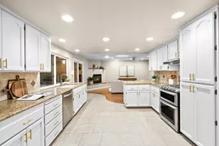 6919 Los Olivos Way, Carmichael, CA 95608 - Photo 5