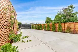 214 W 7th St, Tracy, CA 95376 - Photo 19