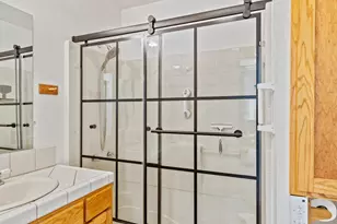 214 W 7th St, Tracy, CA 95376 - Photo 11