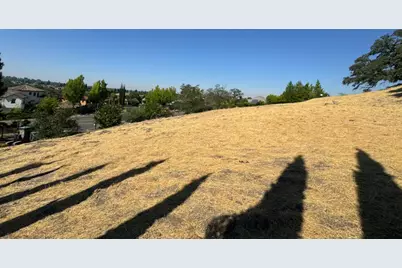 2596 Clubhouse Drive, Rocklin, CA 95765 - Photo 11