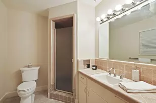 610 W Tokay St, Lodi, CA 95240 - Photo 31