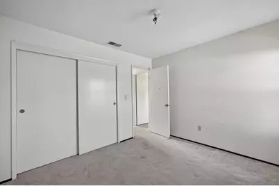 8560 Jester Court, Elk Grove, CA 95624 - Photo 17