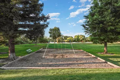 1041 Yuloni Drive, Lodi, CA 95240 - Photo 57